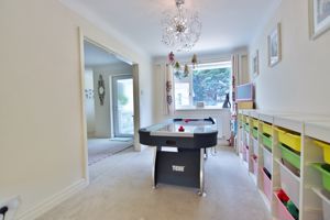 Photo 16- click for photo gallery